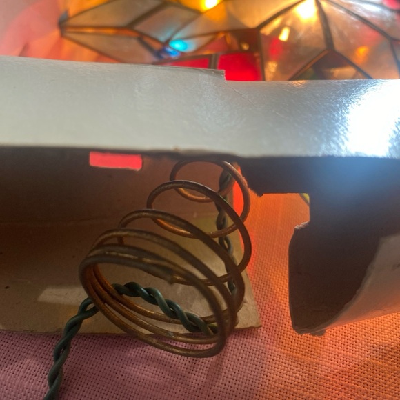 Kurt Adler 8.5-Inch Capiz Star Tree Topper - Picture 3 of 5